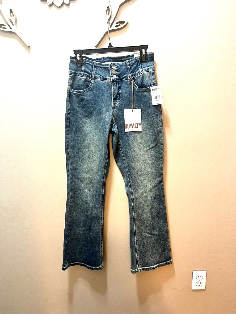 NWT Royalty For Me High-Rise Boot Cut jeans Size 8